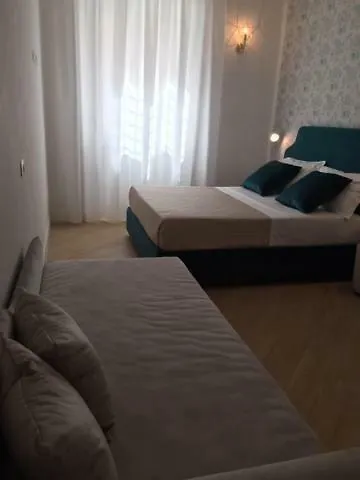 ** Couette-café Bed and Breakfast Affreschi A San Pietro à Rome Italie